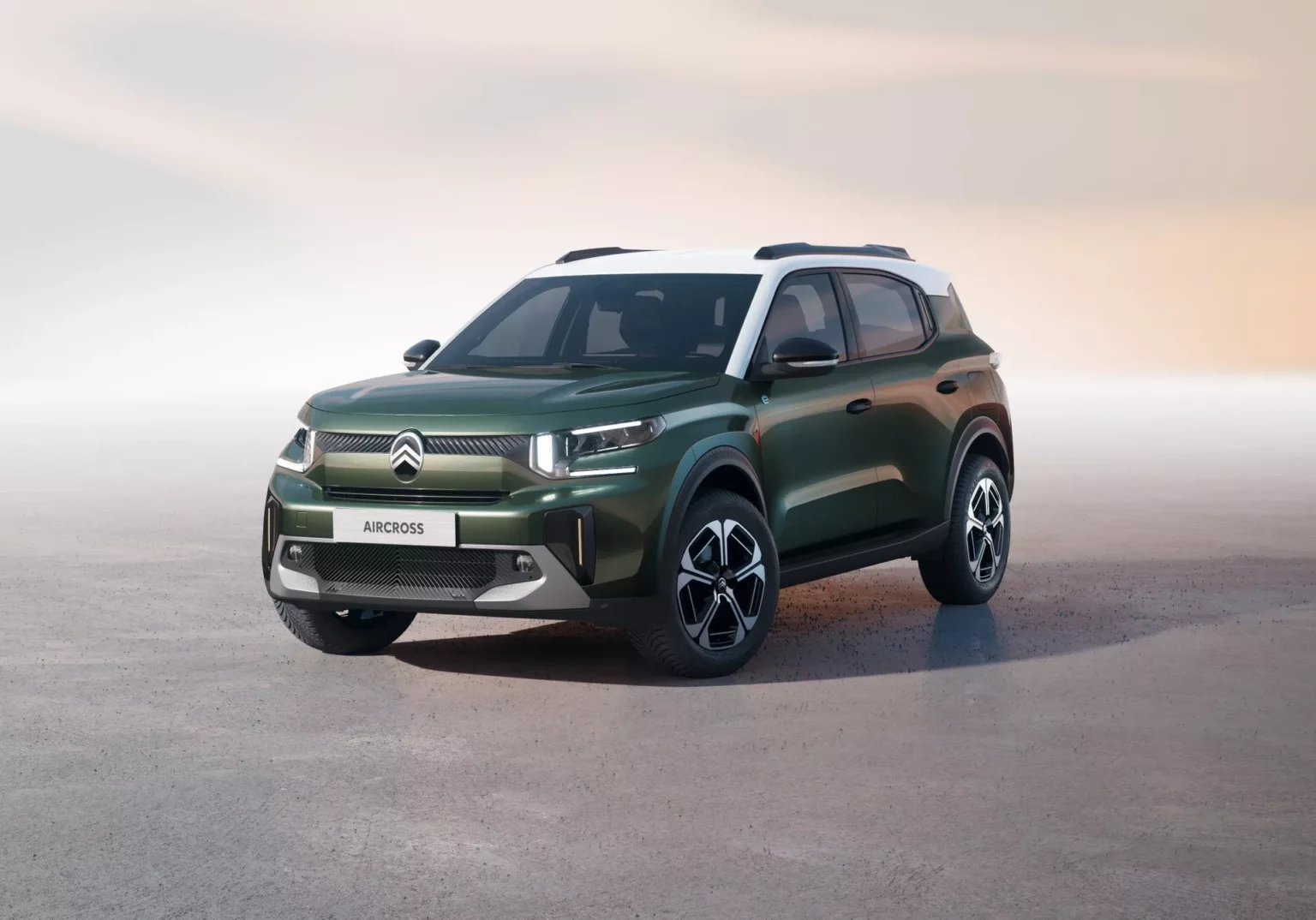 Citroën C3 Aircross: Il Nuovo SUV con 7 Posti e Design Innovativo 20240418 143820