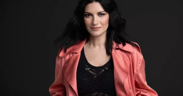Laura Pausini: Icona di Forza e Empatia tra le 25 Donne Latine più Influenti del 2024 20240418 214642