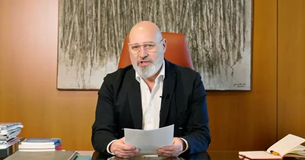Stefano Bonaccini si candida alle Europee: un nuovo inizio per la politica italiana 20240422 093431