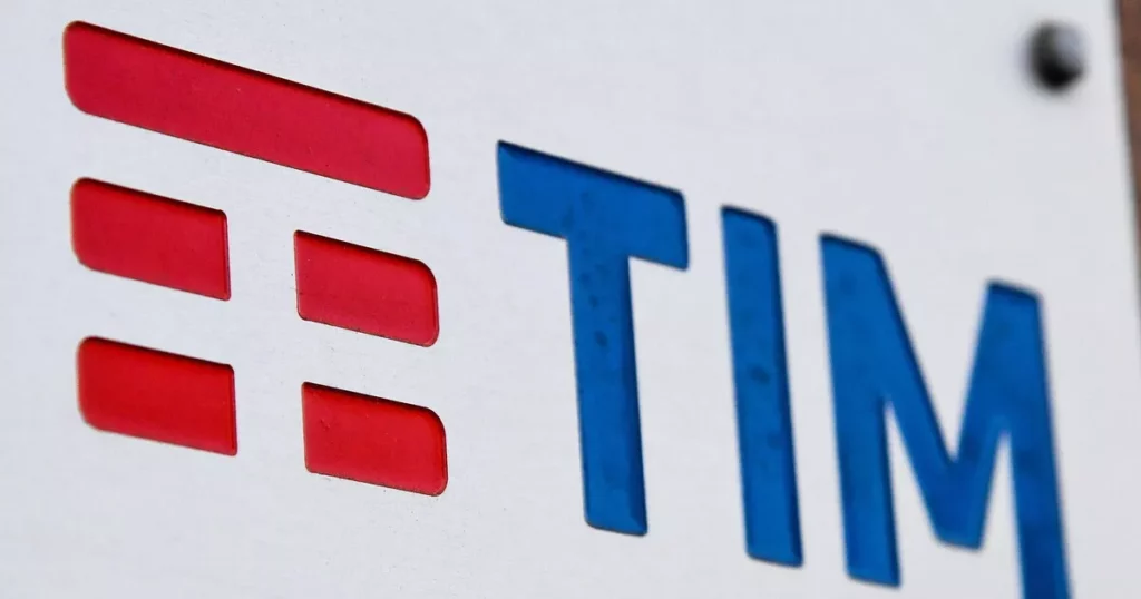 La strategia di Vivendi nella vendita della rete Tim: tra attesa e decisioni 20240422 183510