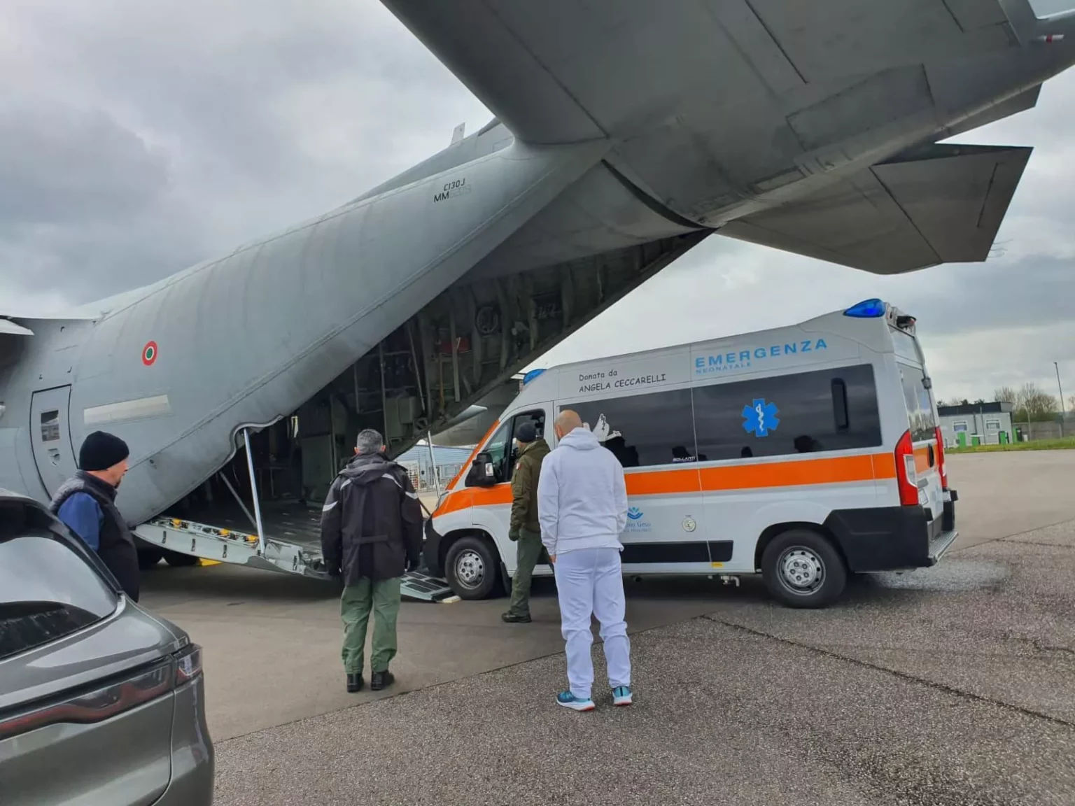 Un viaggio della speranza: neonato da Bristol a Roma per salvataggio al cuore 20240424 215503