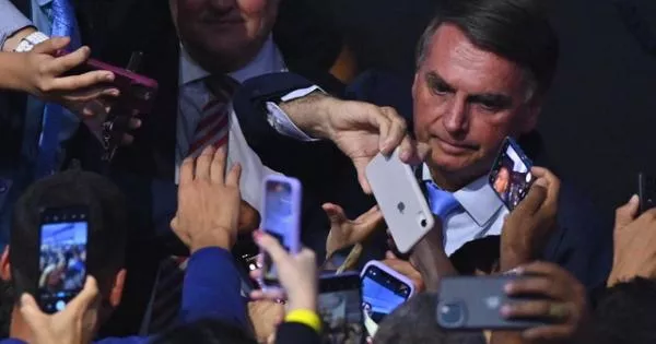 Bolsonaro difende la libertà di espressione: il caso Musk a Rio 20240426 103718