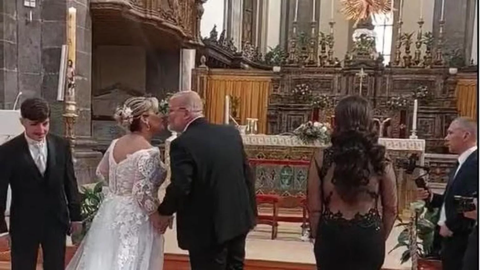 Matrimoni mafiosi: tra sacro e profano a San Domenico 20240426 155203