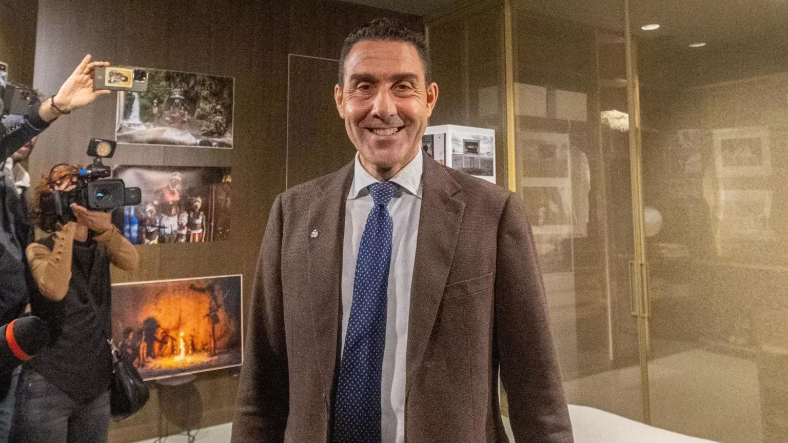 Le dichiarazioni di Roberto Vannacci scuotono l’Italia: tra polemiche e dibattiti 20240514 165010