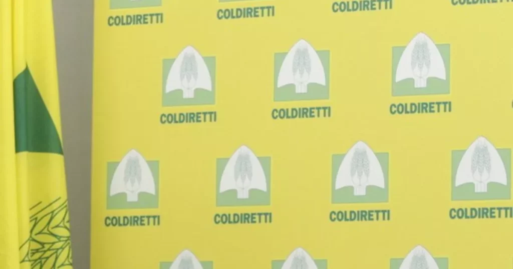 Giornata di mobilitazione Coldiretti: 50mila agricoltori in assemblea per il futuro dell’agricoltura italiana 20240514 172954