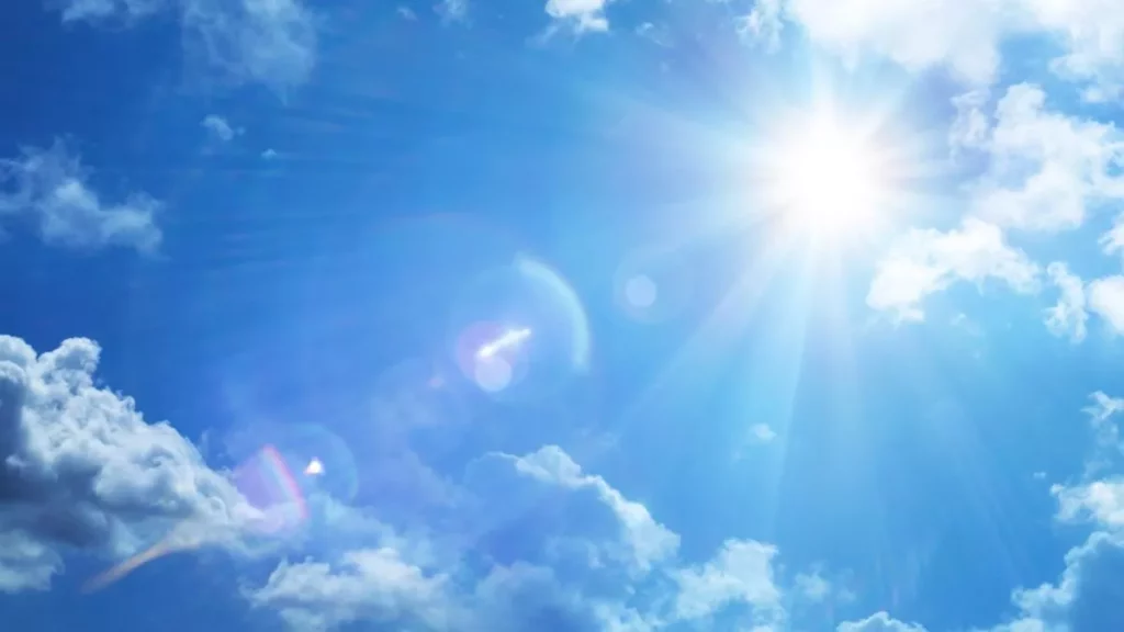 Anticiclone Narciso: Caldo africano in Europa con picchi di 30° e sabbia del Sahara Anticiclone Narciso: Caldo africano in Europa con picchi di 30° e sabbia del Sahara