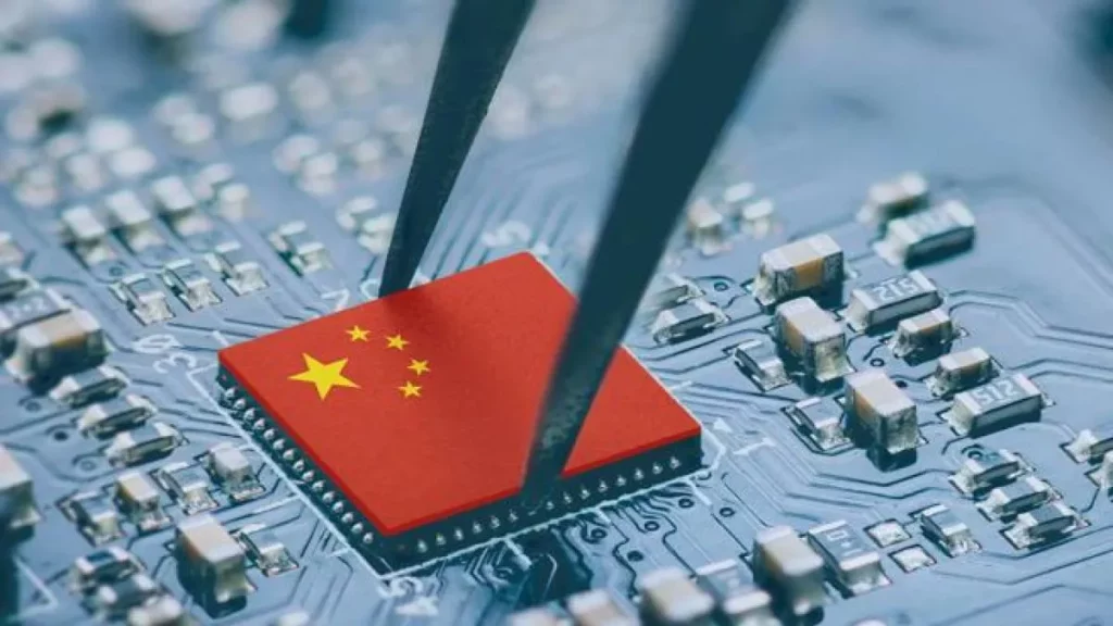 Crisi immobiliare in Cina: Fitch rivede al ribasso l’outlook in mezzo a sfide economiche