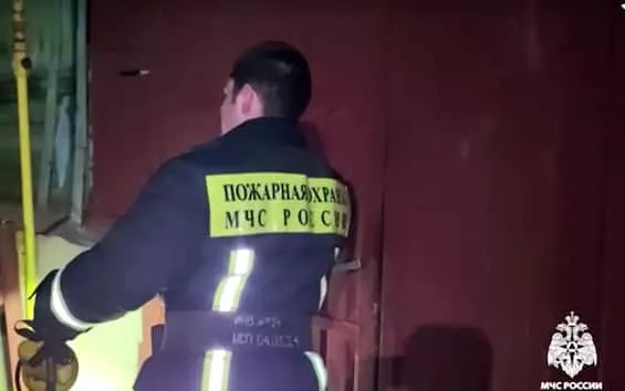 Emergenza a Orsk: Evacuazione di Massa a Causa del Cedimento di una Diga Emergenza a Orsk: Evacuazione di Massa a Causa del Cedimento di una Diga