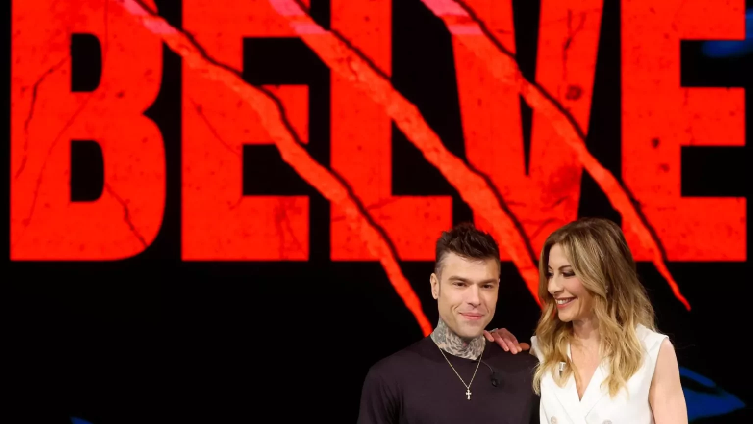 Il fascino delle celebrità sul palcoscenico di “Belve”: Interviste esclusive a Fedez, Alessandro Borghi e Francesca Cipriani Il fascino delle celebrità sul palcoscenico di “Belve”: Interviste esclusive a Fedez, Alessandro Borghi e Francesca Cipriani