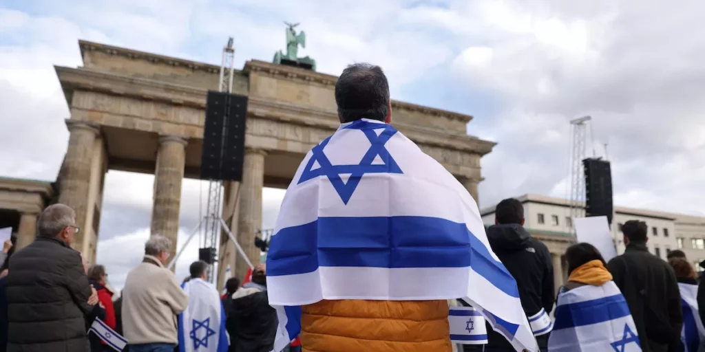 La Germania e la Difesa di Israele: Un Legame Profondo e le Tensioni Internazionali La Germania e la Difesa di Israele: Un Legame Profondo e le Tensioni Internazionali