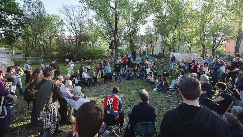 Rivoluzione Gentile a Bologna: Dialogo e Sostenibilità nel Parco Don Bosco