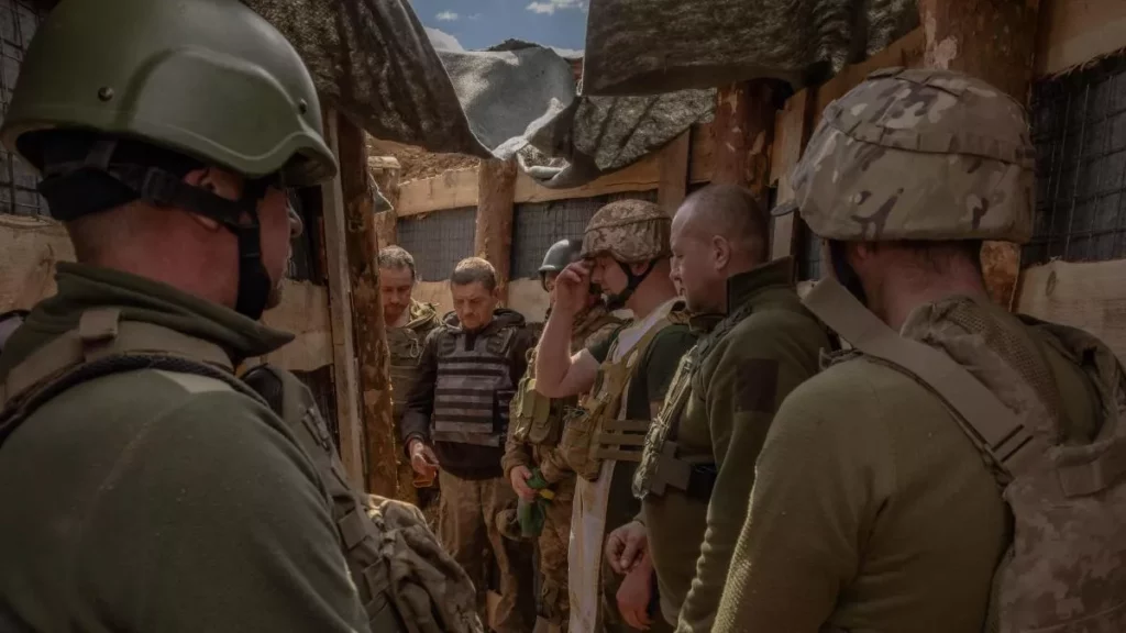 Intensificazione del conflitto in Ucraina: perdite, attacchi e gesti di solidarietà 20240514 180929