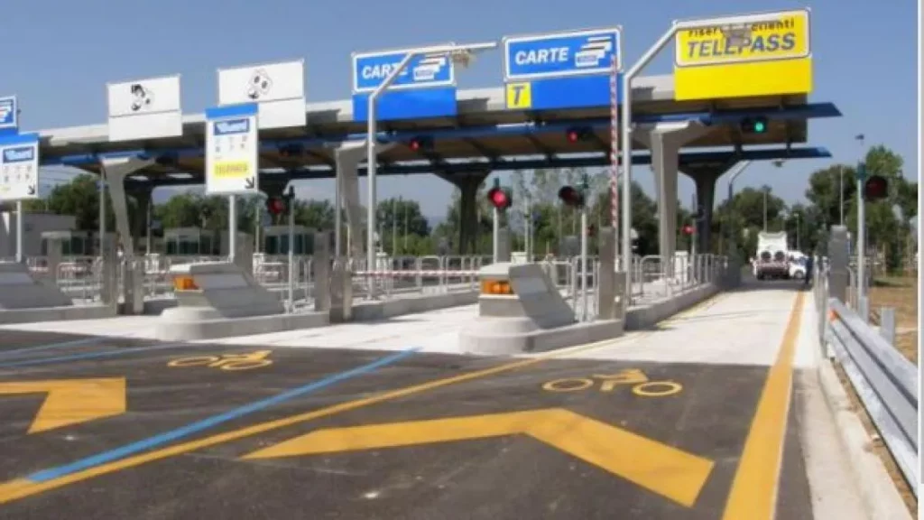 Rincari Telepass: come risparmiare sul telepedaggio secondo Altroconsumo 20240514 183129